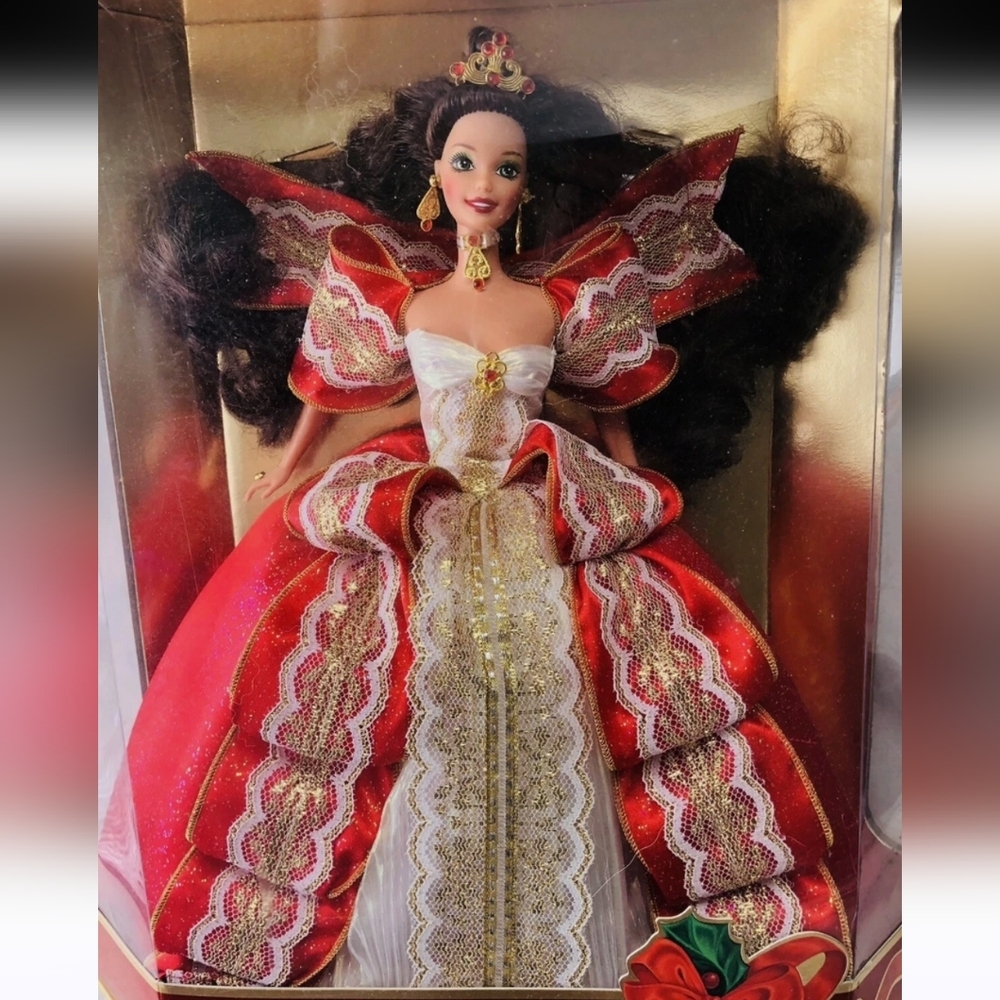 1997 Happy Holidays Special Edition Barbie Doll. Collectible NRFB - Picture 2 of 9